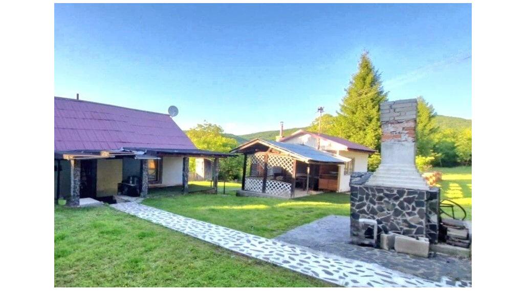 Predaj, čarovná chata - Vyhne (015-13-ZOLA)