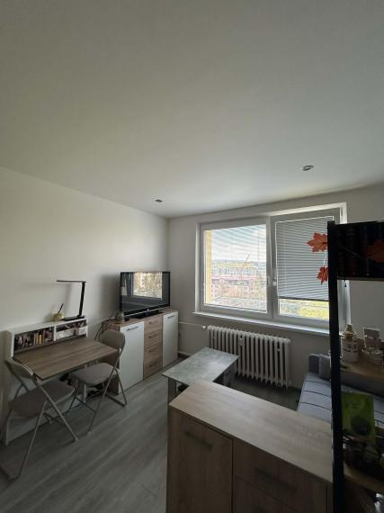 Predaj garsónky na Vlčincoch, Žilina, 21m2