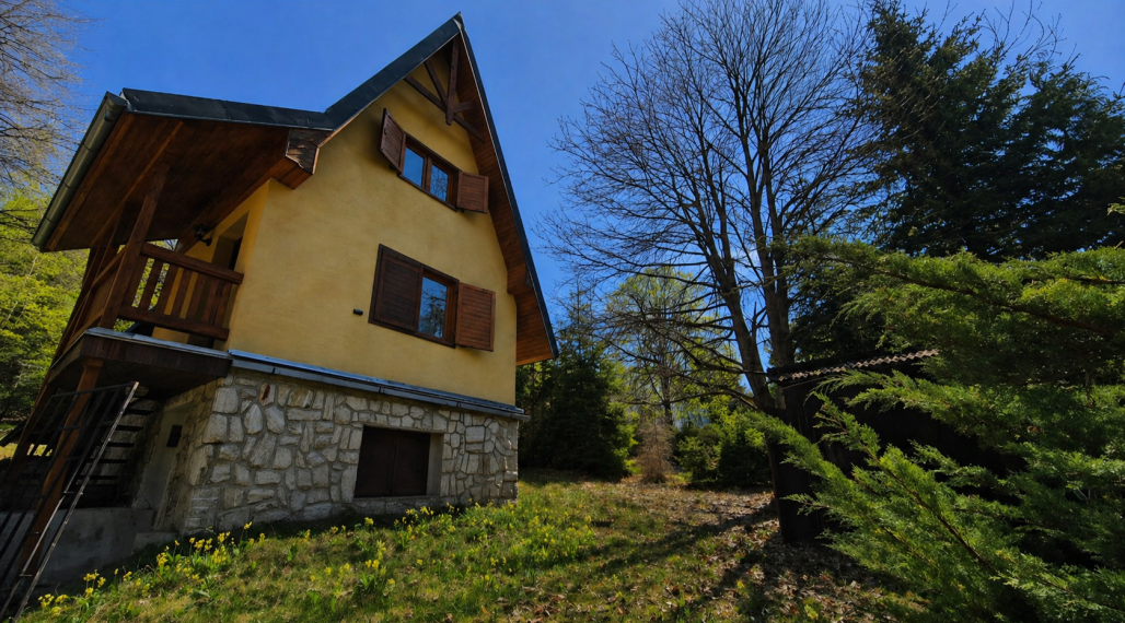 Pekná chata v  obci Kokava nad Rimavicou za 149000€ -PREDAJ