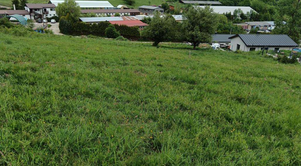 Predaj: Investičný pozemok, 2917m2, Brezany (263-14-MACH).