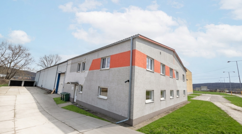 Znížená Cena Priemyselný areál pri Novom Meste nad Váhom