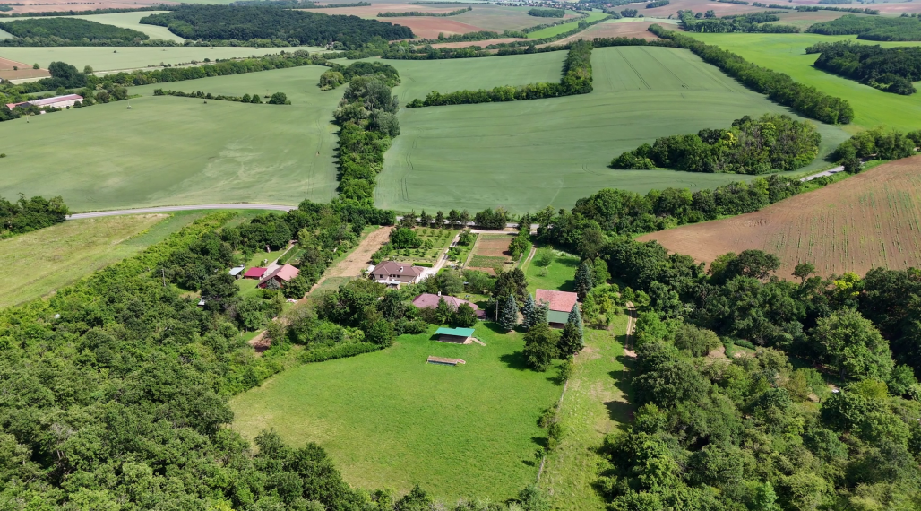 Predaj - Strelnica s poľovníckou chatou v okrese Hlohovec