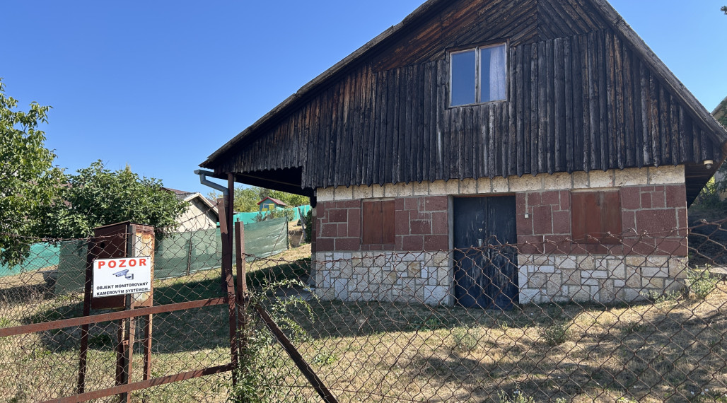 Predaj, Chata,  viničný dom, vinica   LEVICE 121-13-MIJK