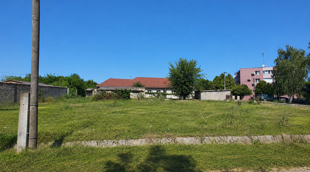 STAVEBNÝ POZEMOK V OBCI MUŽLA – 748 m² (063-12-SIHA)
