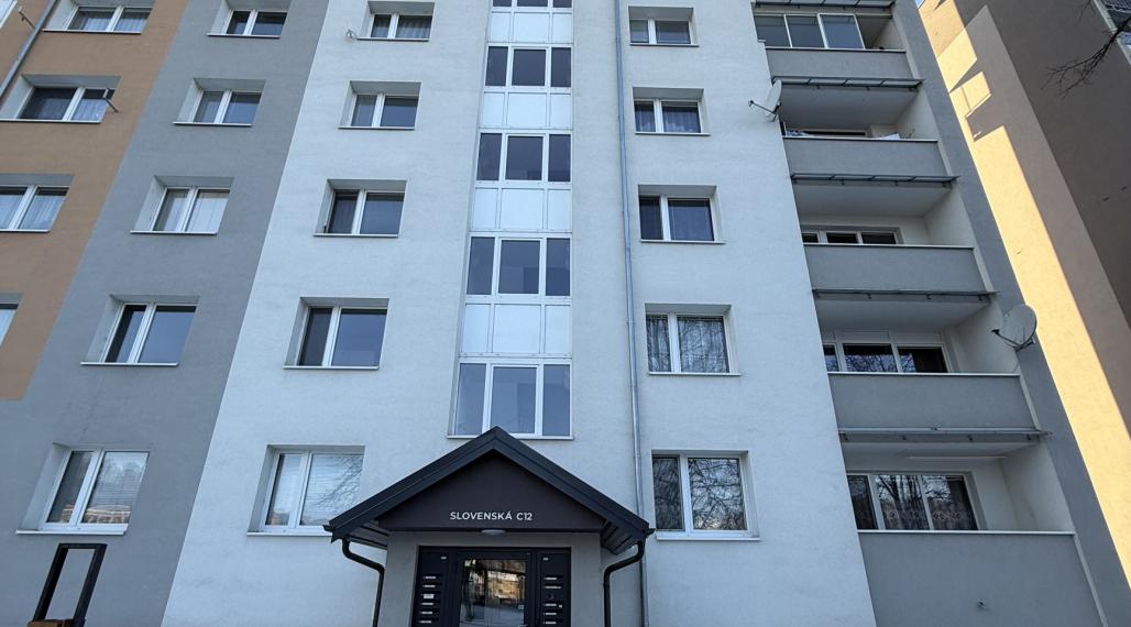 2.5 izbový byt s logiou na Slovenskej ulici na predaj