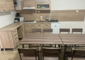 Predaj, zabehnutý apartmánový dom, Počúvadlo (  039-12-ZOLA) - fotografia 3