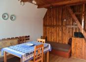 Chata s veľkým pozemkom a úžasným výhľadom – Čachtice - fotografia 8