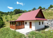 Predaj, čarovná dvojpodlažná chatka, Nová Baňa (042-13-ZOLA) - fotografia 2