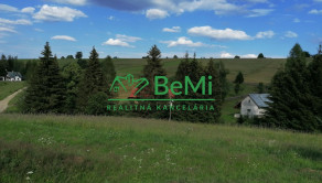 Pozemok na polosamote v Oravskej Lesnej - fotografia 1