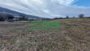 Predaj veľký stavebný pozemok v obci Malé Kršteňany - fotografia 10