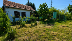 Predaj, záhrada s murovaným domčekom | Levice – Krížny vrch (033-13-SIHA) - fotografia 1