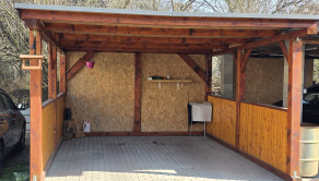 Zariadený podkrovný 3-izbový byt s vlastným parkovaním - fotografia 34