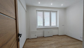 REZERVOVANÝ 3-izbový Byt v širšom centre Košice - fotografia 13