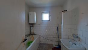 Predaj starší rodinný dom Vráble, 1034m2, NR (107-12-ERF) - fotografia 11
