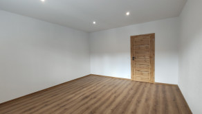 3-IZBOVÝ BYT PO KOMPLETNEJ REKONŠTRUKCII, KOŠICE - fotografia 4