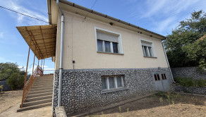 Rodinný dom v obci Forró , Maďarsko za 75000,-Eur -PREDAJ - fotografia 2
