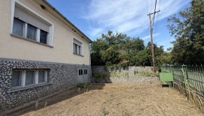 Rodinný dom v obci Forró , Maďarsko za 75000,-Eur -PREDAJ - fotografia 1