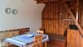 Chata s veľkým pozemkom a úžasným výhľadom – Čachtice - fotografia 8