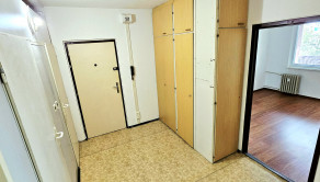 3-IZBOVÝ BYT S LODŽIOU V RIMAVSKEJ SOBOTE - NA PREDAJ - fotografia 9