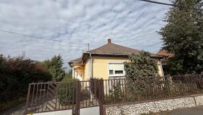 Rodinný dom v obci Méra , Maďarsko za  95000,-Eur - fotografia 1