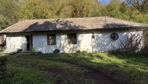 Útulná chata so záhradou  v Rožňave, obec Nadabula-PREDAJ - fotografia 2