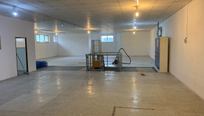Prenájom: Komerčný priestor 260 m2, Žilina (001-25-Sal) - fotografia 1