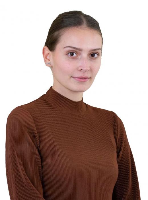 Viktória Poláková