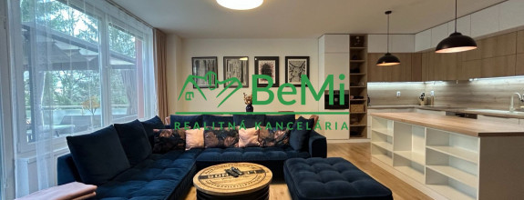 Štýlový 3-izbový byt s terasou a vírivkou na predaj.
