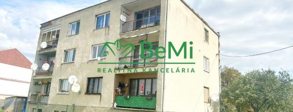 Predaj, 3 izbový byt - Mýtne Ludany, Dobogov (045-113-HEKA)