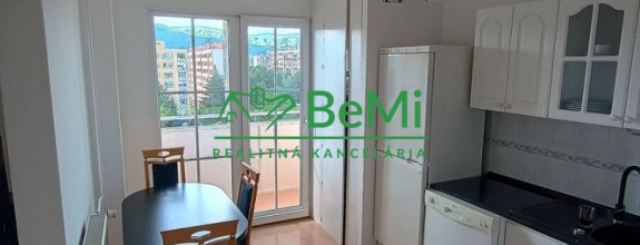 Na predaj 3-izbový byt, 70 m² – Prievidza