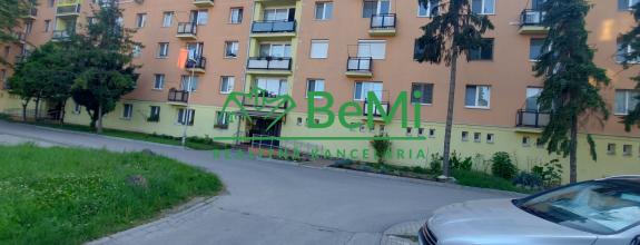 Predaj 4 izbový byt v centre Nitra, pôvodný stav (229-114-JUF)