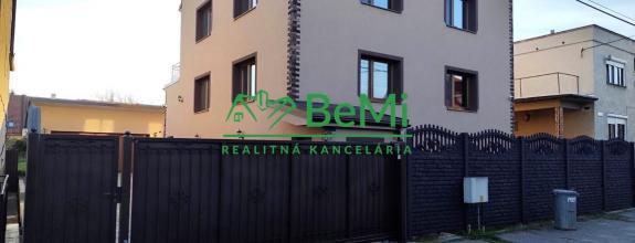 Rodinný dom na predaj – Dolné Ozorovce, Bánovce nad Bebravou