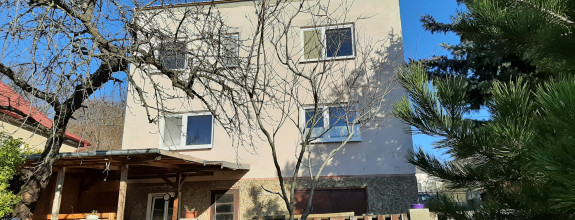 Rodinný dom v Štitároch s krásnym výhľadom ID 006-12-VISK