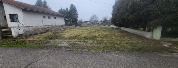 Predaj, stavebný pozemok - Jur nad Hronom (010-14-MIMI)