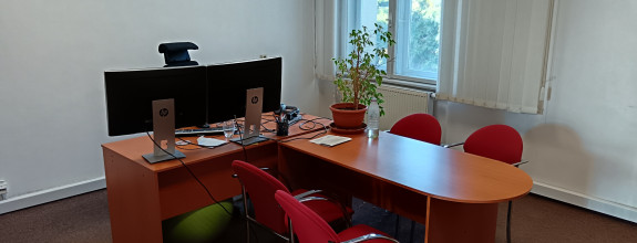 Prenájom: Kancel. priestory, 12m2-22m2, Žilina (251-28-MACH)