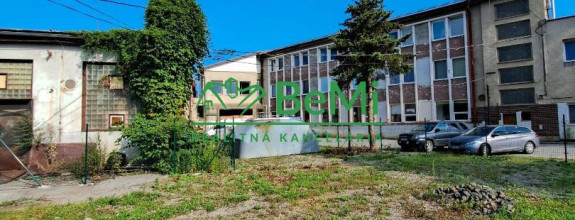 Pozemok s lodným kontajnerom na prenájom