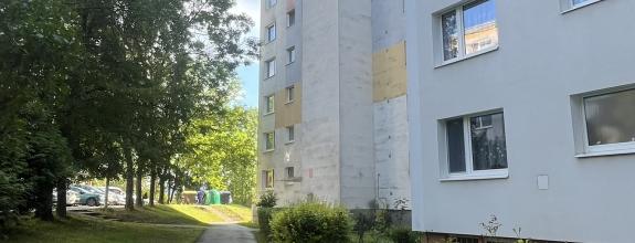 3 izbový byt, 70 m2, nepriechodné izby, B.Bystrica-Sásová