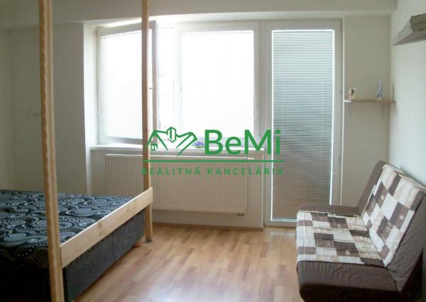 Rezervované ... Novostavba, garsónka s balkónom, 38 m2, Nitra (169-115-LUB)