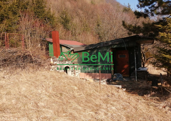 Predaj,  pozemok, 694 m2, Vranie,  Žilina (087-14-MACHa)