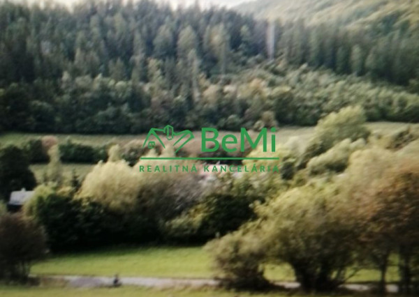 Predaj: investičný pozemok, 1247m2, Dolný Vadičov (106-14-MACHa)