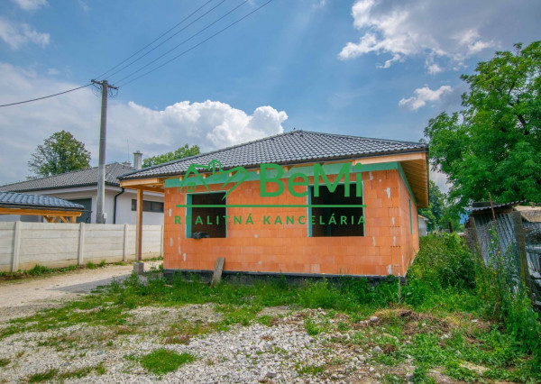 Predaj, novostavba nízkoenergetický bungalov, 130m2,  Svederník (771-12-JAS)