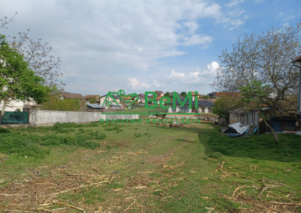 Znížená cena, veľký pozemok pre Váš dom v Cabaji