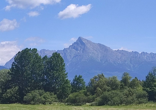 Pozemok v Pribyline s výhľadom na Kriváň ID: 049-14-STKE