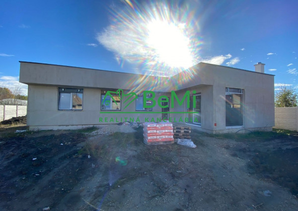 Moderná novostavba , 4 izbový rodinný dom v obci Žihárec ID 422-12-MIG