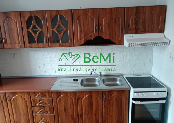 Predaj: 3 izbový byt, 69,66 m2, Čadca ( 230-113-MACHa)