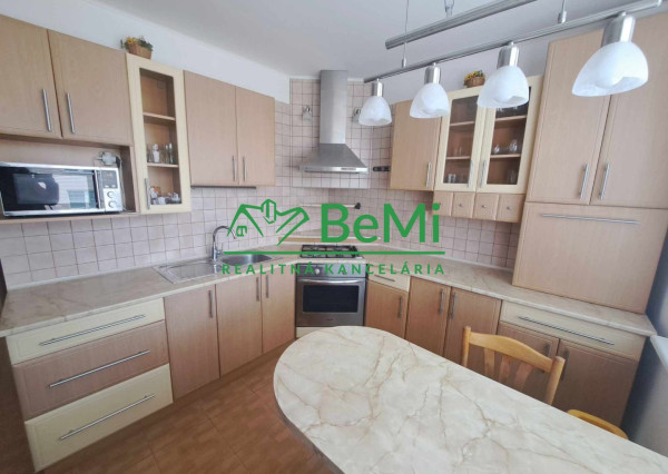 NA Prenájom 2- izbový zariadený byt Melčice Lieskové