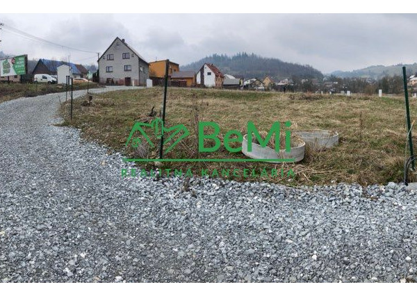 (038-14-JAGAa) Predaj stavebný pozemok Skalité,okr.Čadca./518 m2/.(01)