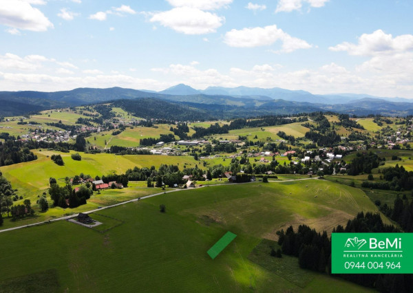 Pozemok na predaj Oravská Lesná 770m2