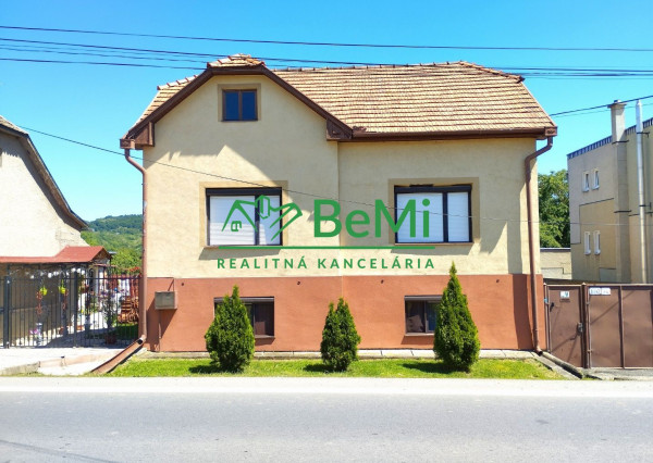 REZERVOVANÉ -Rodinný dom so záhradou-Biskupice-NA PREDAJ