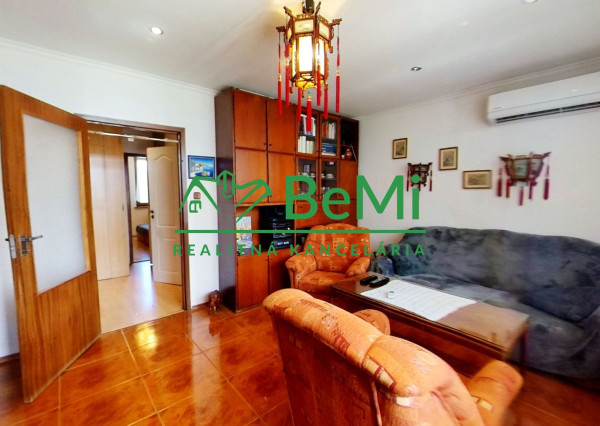 Prenájom 4 izbového bytu Michalovce